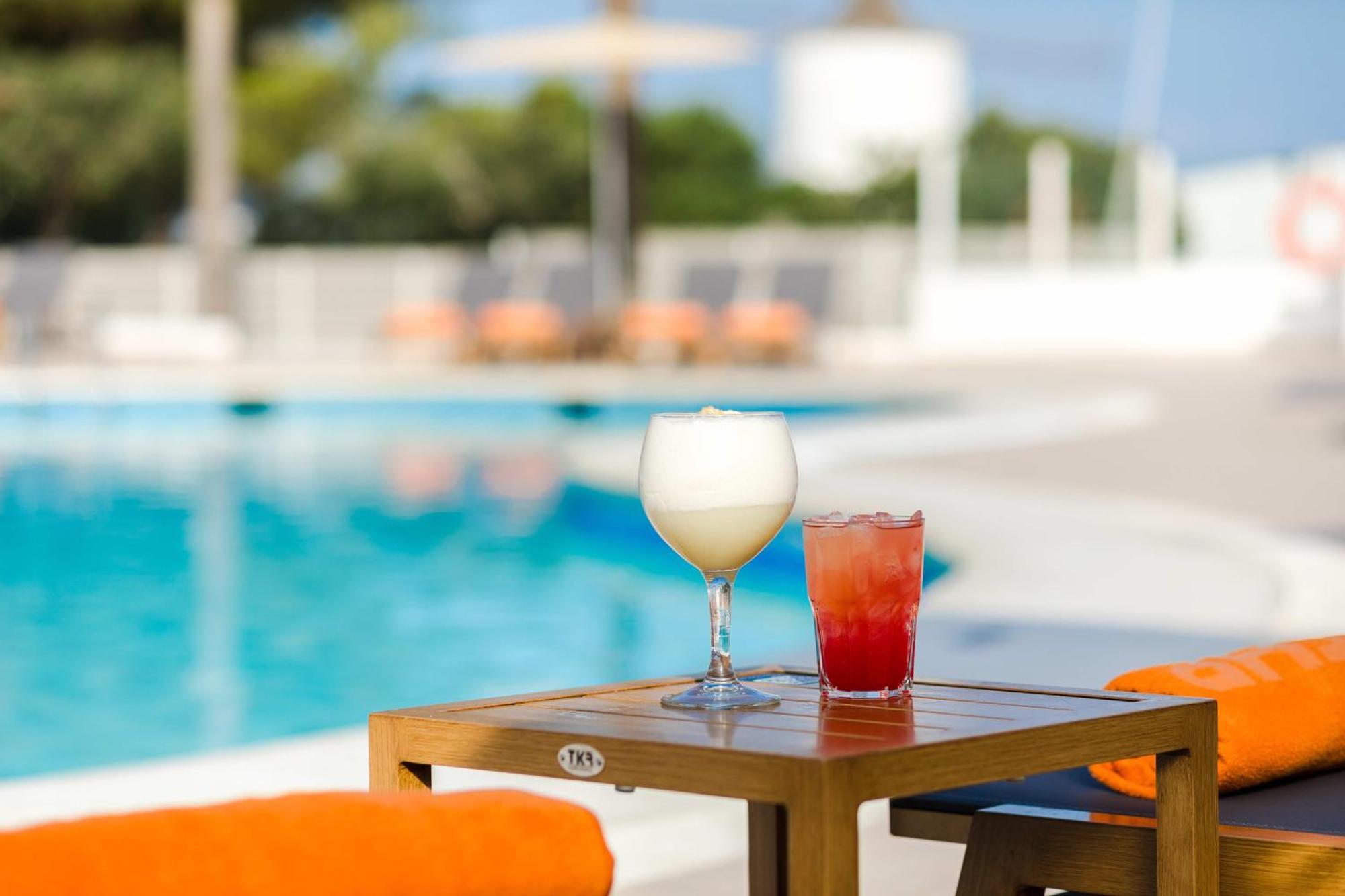 Thb Ocean Beach - Adults Only Sant Antoni de Portmany Екстериор снимка