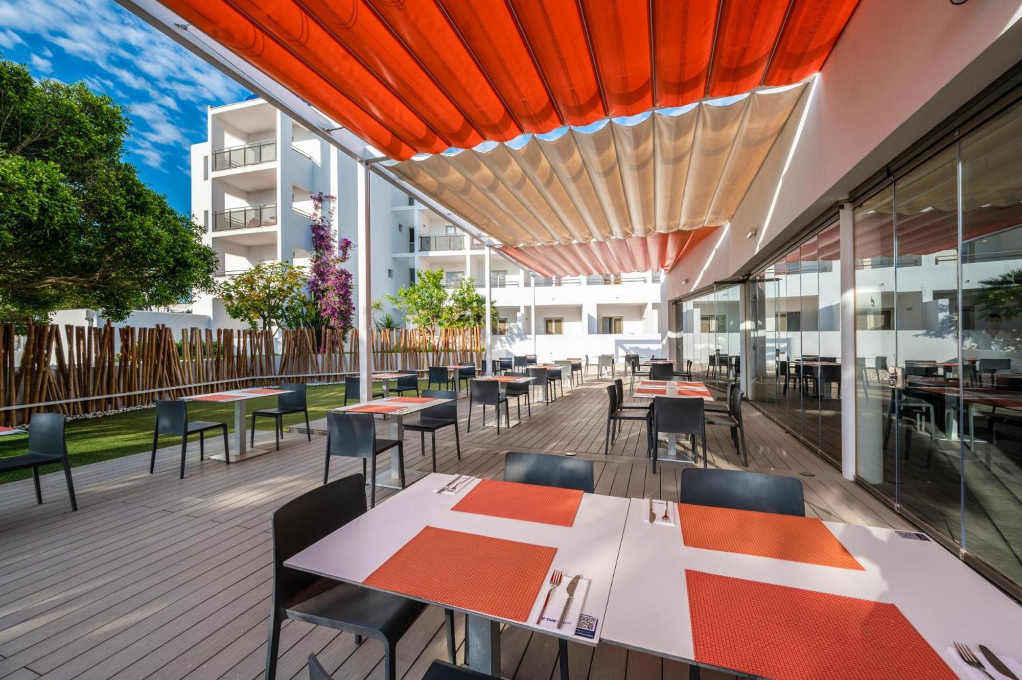 Thb Ocean Beach - Adults Only Sant Antoni de Portmany Екстериор снимка