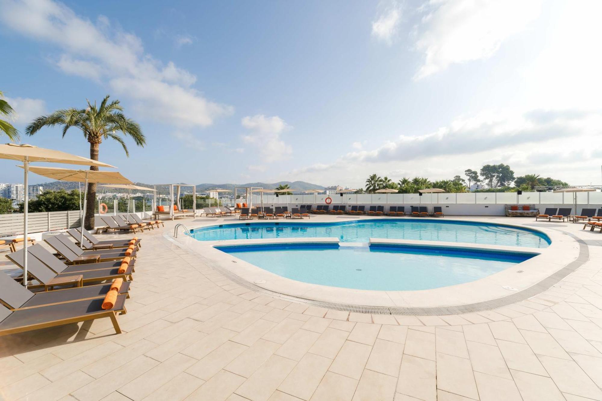 Thb Ocean Beach - Adults Only Sant Antoni de Portmany Екстериор снимка